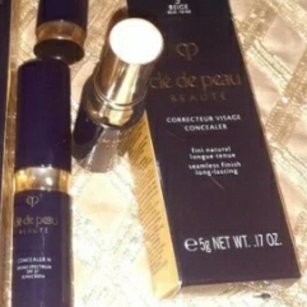 LAST ONE ❗❗CLE DE PEAU BEAUTE CONCEALER➡️ 3_ BEIEGE.17 OZ. - Picture 3 of 3